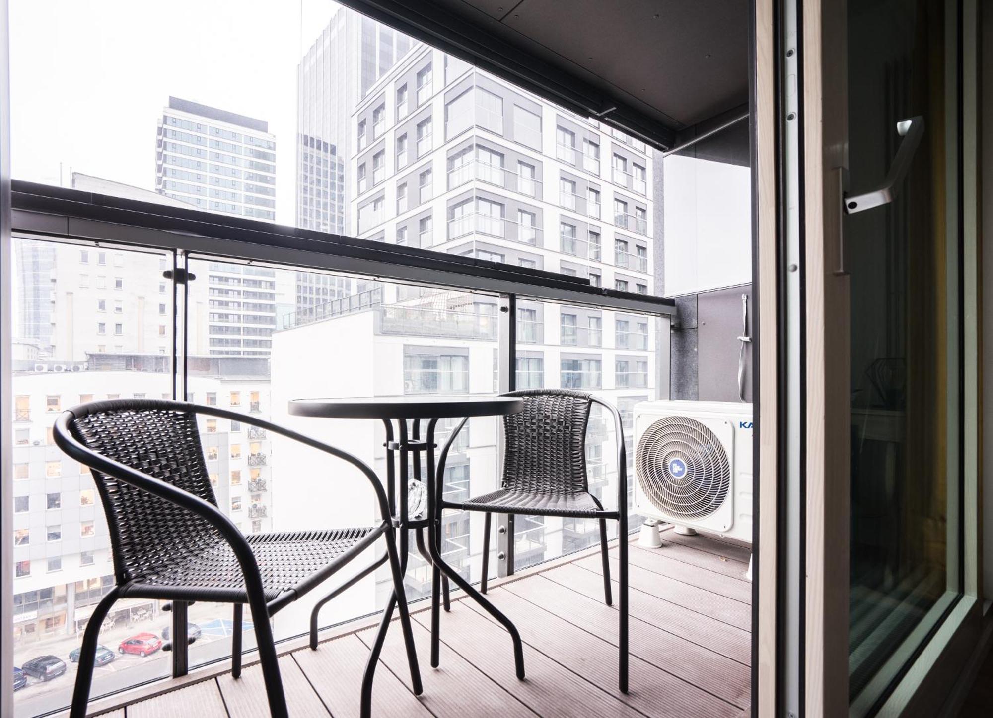 Vipwarsawapartments Onyx Mennica Residence ภายนอก รูปภาพ